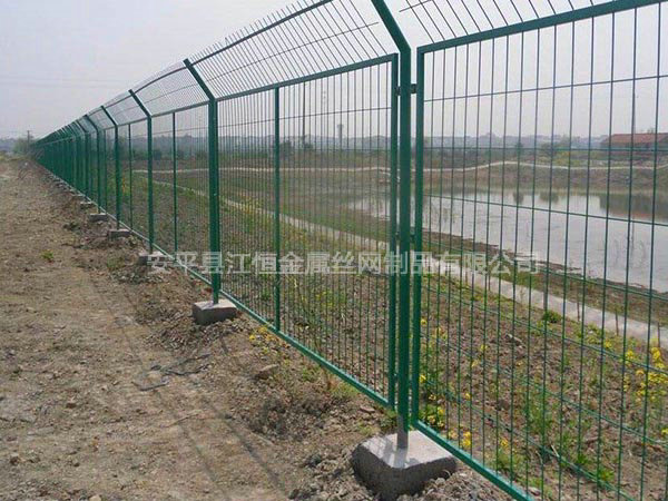 公路护栏网图片2