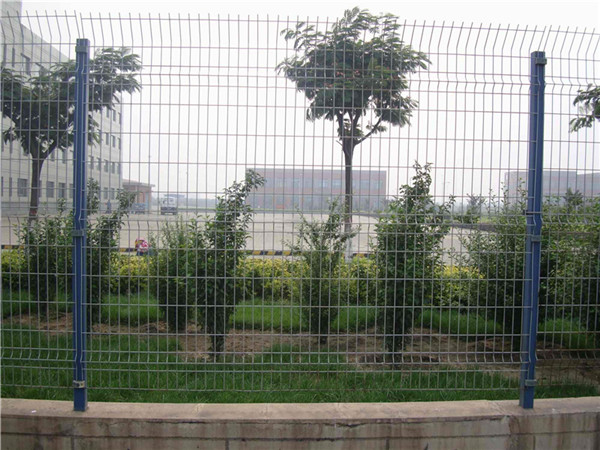 公路护栏网图片4