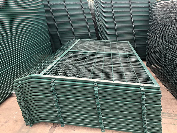 铁路护栏网图片3
